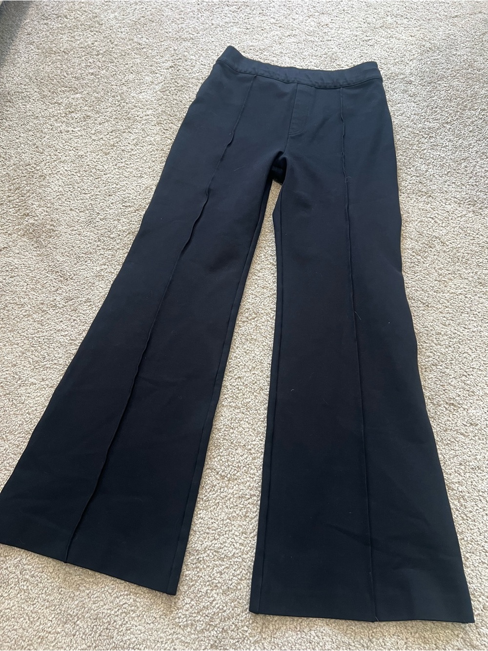 Spanx Pants Women's Sz. M Perfect Pant Kick Flare Black Hi-Rise Seamed Trousers